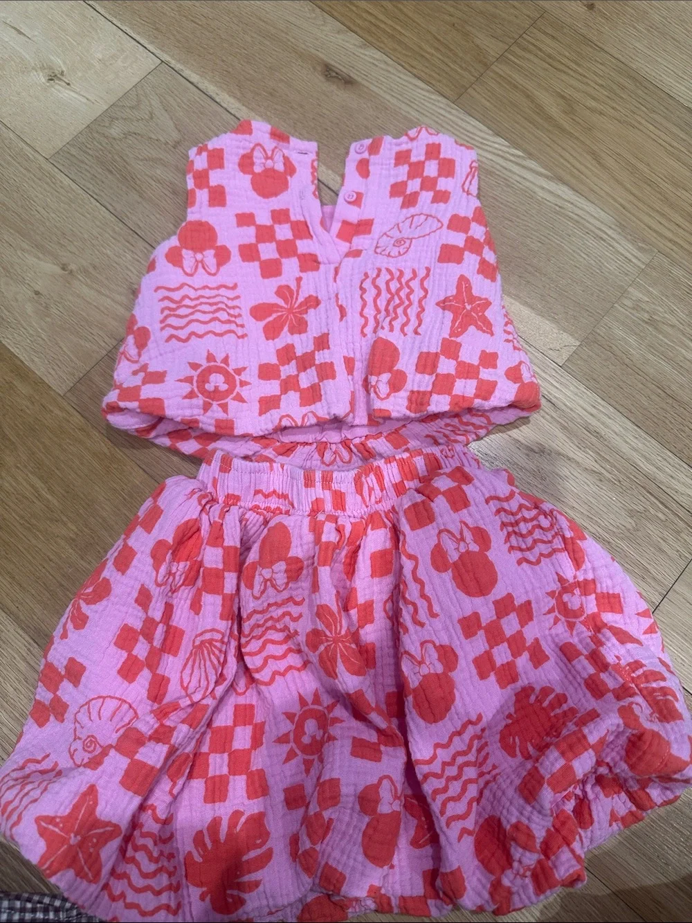 Disney Minnie Mouse  Pink & Coral Two-Piece Girl's Summer Set